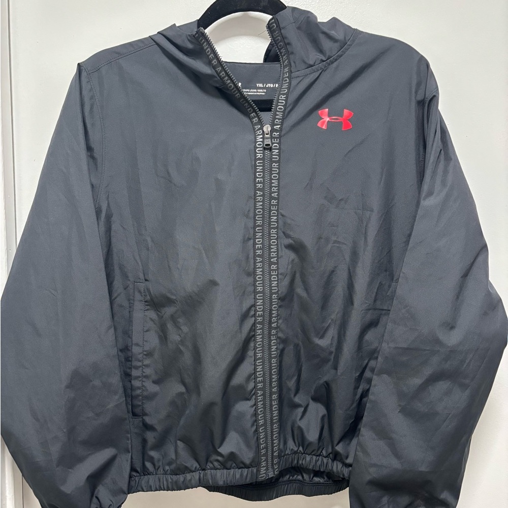 Under Armour Kids Black Raincoat/windbreaker YXL